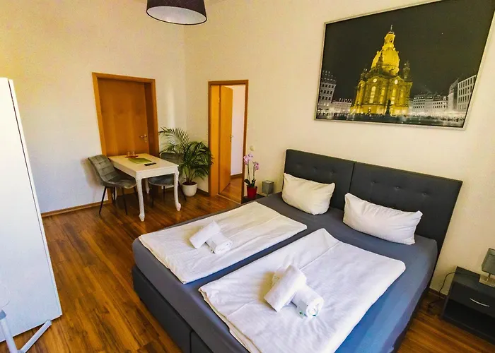 Altstadt-perle X-lodges * Dresden